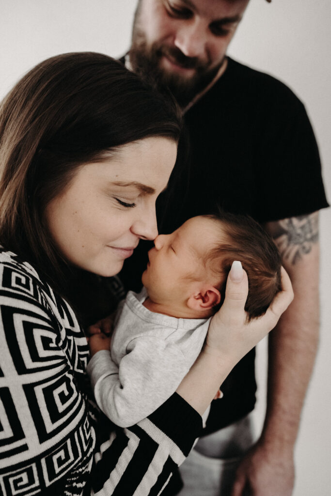 Maedchenzauber-boho-blumen-flowers-Kinder-Spass-Fun-Kinderportrait-Kommunion-Maedchen-Portraitshoot-Kids-Girls-Danksagungskarte