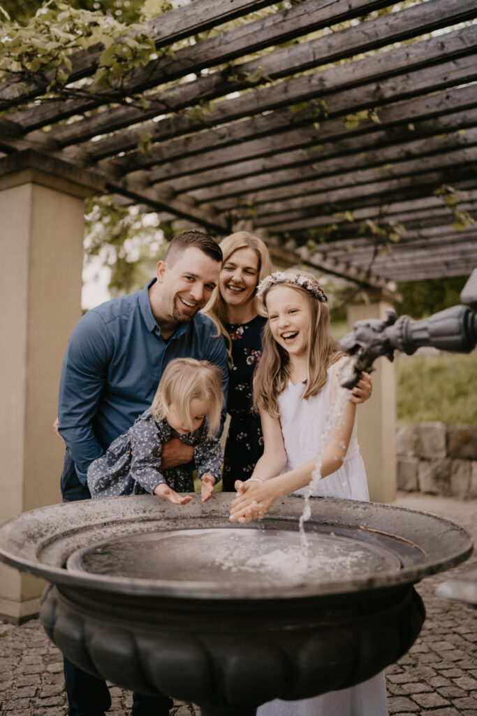 familienshooting-familyshooting-schloss-kommunion-kindershooting-kinderportrait