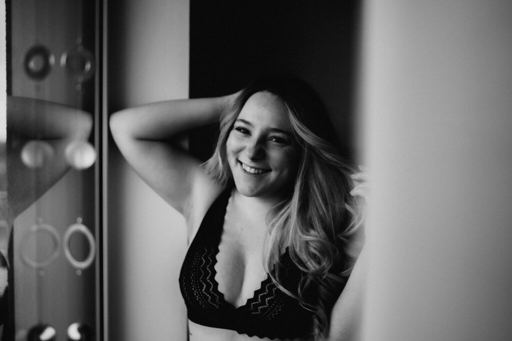 Boudoir Shooting, Sensual Portraits, Portraitfotografin, Women, Frausein, Weiblichkeit, Femme, Bamberg, sinnliche Homestory, Hirschaid