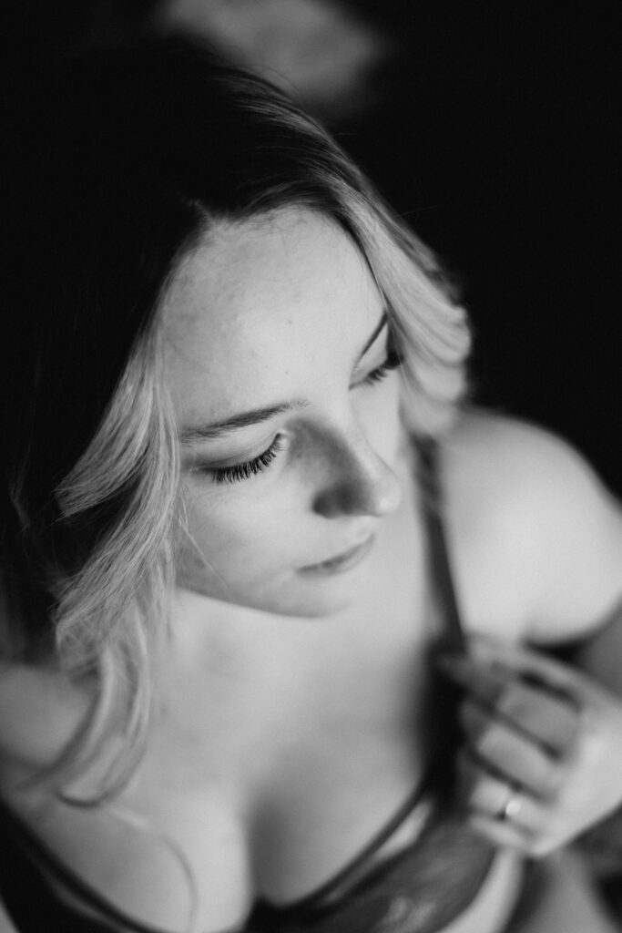 Boudoir Shooting, Sensual Portraits, Portraitfotografin, Women, Frausein, Weiblichkeit, Femme, Bamberg, sinnliche Homestory, Hirschaid