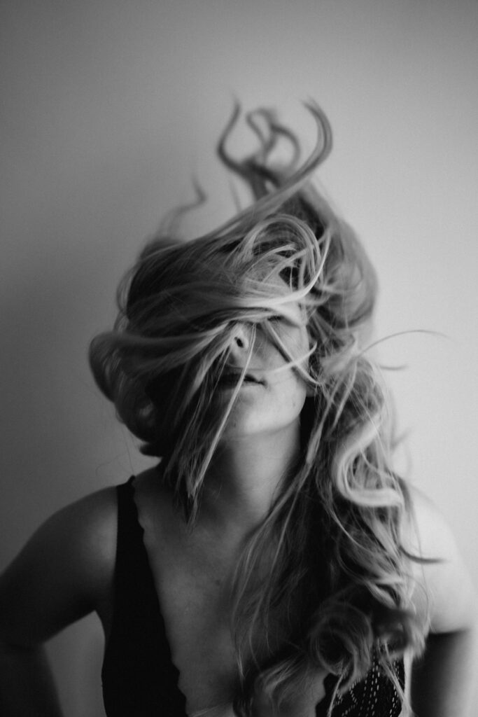 Boudoir Shooting, Sensual Portraits, Portraitfotografin, Women, Frausein, Weiblichkeit, Femme, Bamberg, sinnliche Homestory, Hirschaid