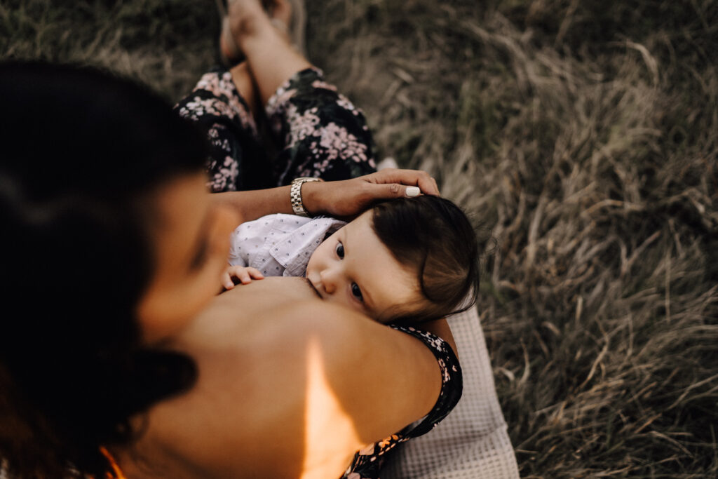 Sonnenuntergangsshooting, Sunsetshooting, Familienshooting, Familienbilder, Familienzeit, Kinderbilder, Familienspaß