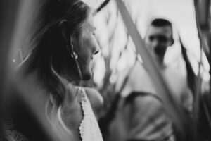 Paar, Paarfoto, Paarfotografie, Maisfeld, Liebe, Paarshooting, Coupleshooting, Maria Vetterlein, Fotografin, Fotografie, Bamberg, Hirschaid, Forchheim