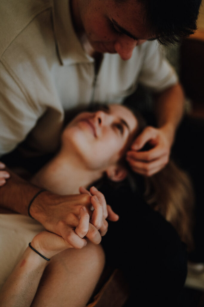 Paarshooting, Paarfotos, Homestory, Designbotschaft, Maria Vetterlein, Liebe, Hirschaid, Bamberg, Paarfotografin