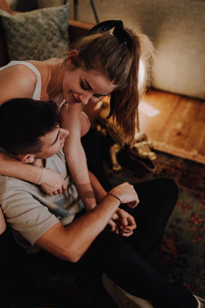 Paarshooting, Paarfotos, Homestory, Designbotschaft, Maria Vetterlein, Liebe, Hirschaid, Bamberg, Paarfotografin