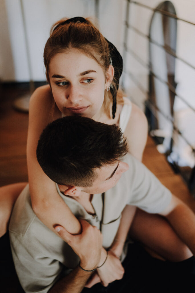 Paarshooting, Paarfotos, Homestory, Designbotschaft, Maria Vetterlein, Liebe, Hirschaid, Bamberg, Paarfotografin