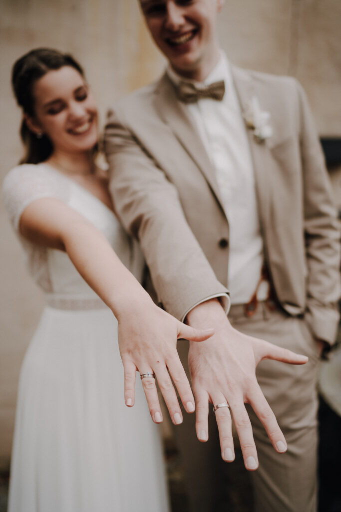 Brautpaarshooting,Schloss Sassanfahrt, Bohowedding, Winterhochzeit, Brautpaarfotos