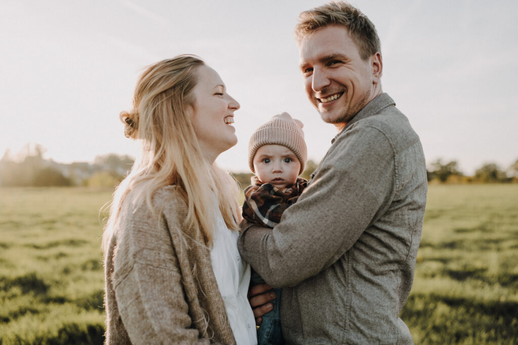 Sonnenuntergang, Sunsetshooting, Familienausflug, Familienspaziergang, Herbstshooting, Goldener Herbst, Familienfotos, Familienzeit, Hirschaid, Regnitz, Regnitztal, Golden Hour, Blue Hour