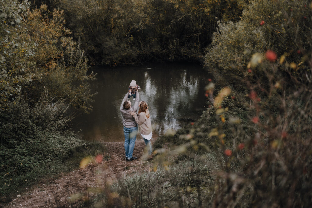 Sonnenuntergang, Sunsetshooting, Familienausflug, Familienspaziergang, Herbstshooting, Goldener Herbst, Familienfotos, Familienzeit, Hirschaid, Regnitz, Regnitztal, Golden Hour, Blue Hour