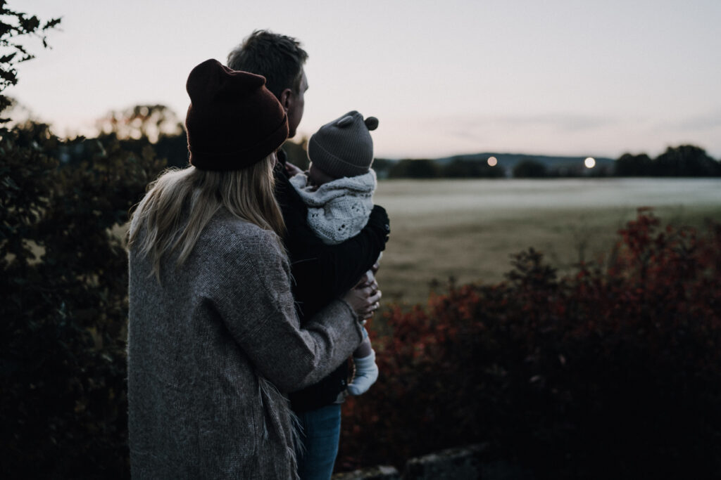 Sonnenuntergang, Sunsetshooting, Familienausflug, Familienspaziergang, Herbstshooting, Goldener Herbst, Familienfotos, Familienzeit, Hirschaid, Regnitz, Regnitztal, Golden Hour, Blue Hour
