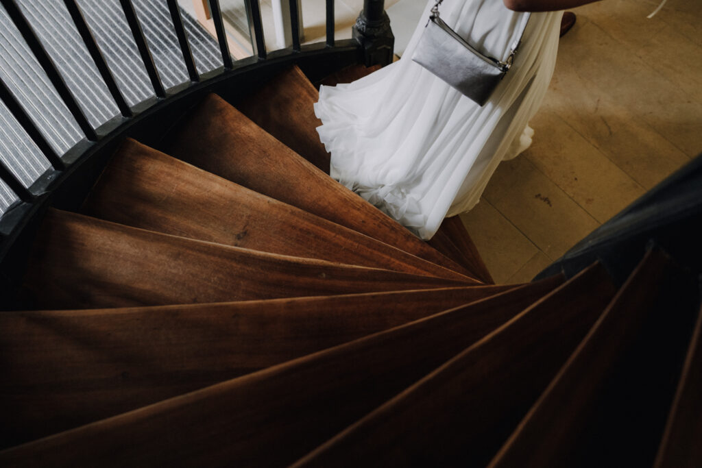 Hochzeitsreportage, standesamtliche Hochzeit, Winterhochezeit, Schloss Sassanfahrt, Bohowedding, Brautpaarfotos