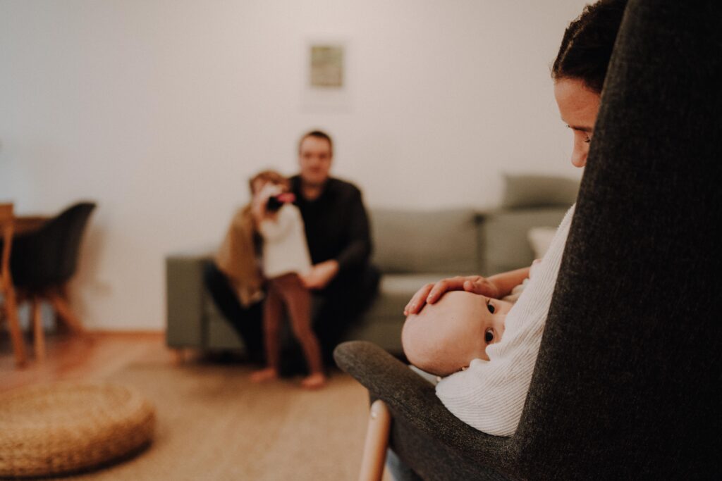 Familienreportage, Familienshooting, Homestory, Elternsein, Edelsteinmomente, Familienzeit, Familienmomente, Alltagsgold, Nürnberg