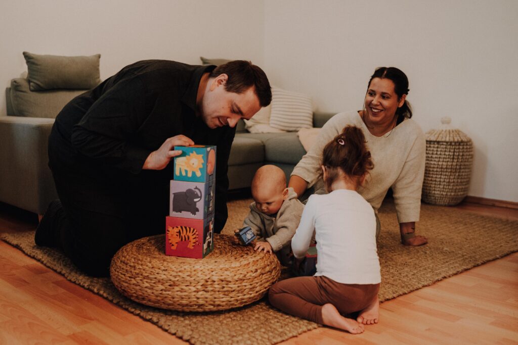 Familienreportage, Familienshooting, Homestory, Elternsein, Edelsteinmomente, Familienzeit, Familienmomente, Alltagsgold, Nürnberg