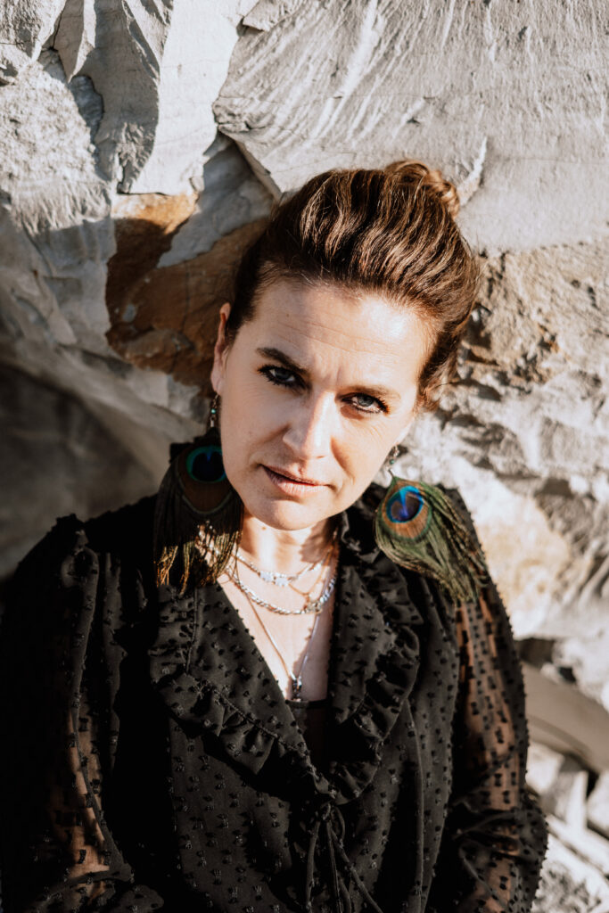 Bohoemian Shooting-Countryshooting-Portraitshooting-Steinbruch-Sunsetshooting