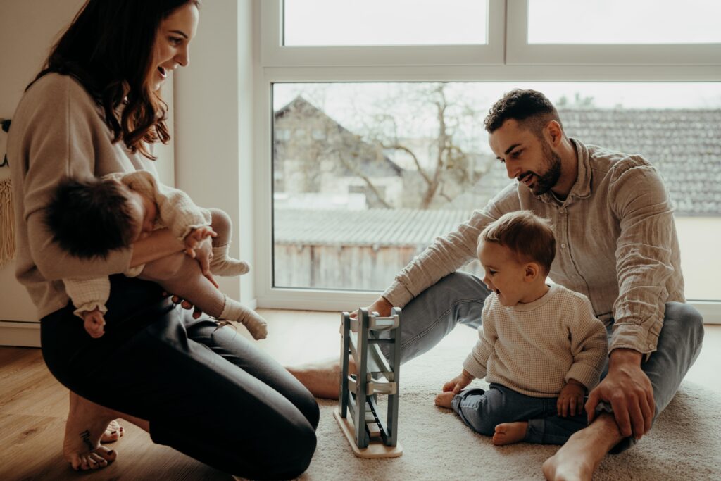 Familie, Alltagsleben, Alltagesgold, Familienshooting, Homestory, Familienreportage, Newbornshooting, Familienbilder, Babybilder, Wochenbett