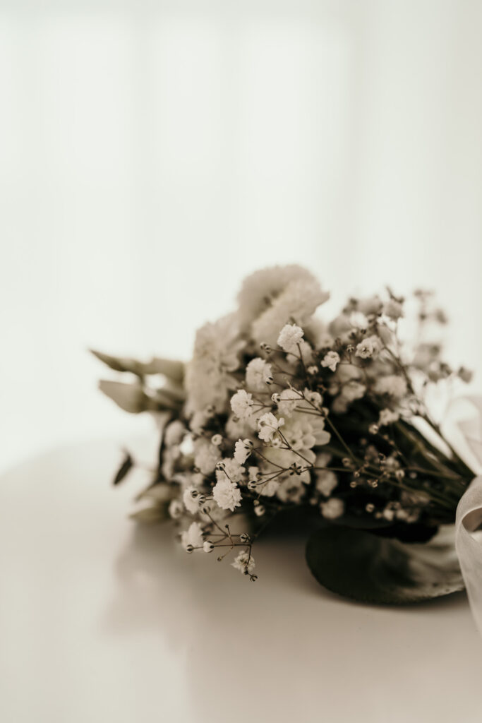 Mädchenzauber-boho-blumen-flowers-Kinder-Kinderportrait-Kommunion-Mädchen-Portraitshoot-Kids-Girls-weiß-white-Prinzessin