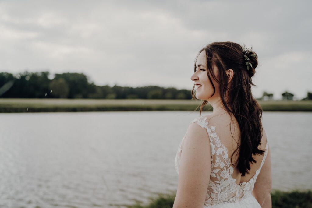 Brautpaarshooting-just-married-Braut-und-Braeutigam-Afterwedding-Shooting-wedding-shooting