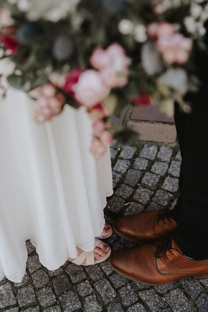 Urban Wedding, Brautpaarshooting, Bamberg, Isabel&Paul, Altstadt, Retroflair, Motion, Cityflair