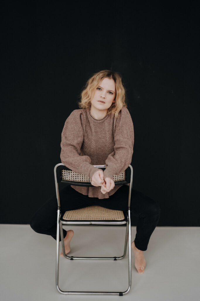 Studioportraits-Tageslichtsrudio-Striwa-Lichtenfels-Portraitshooting