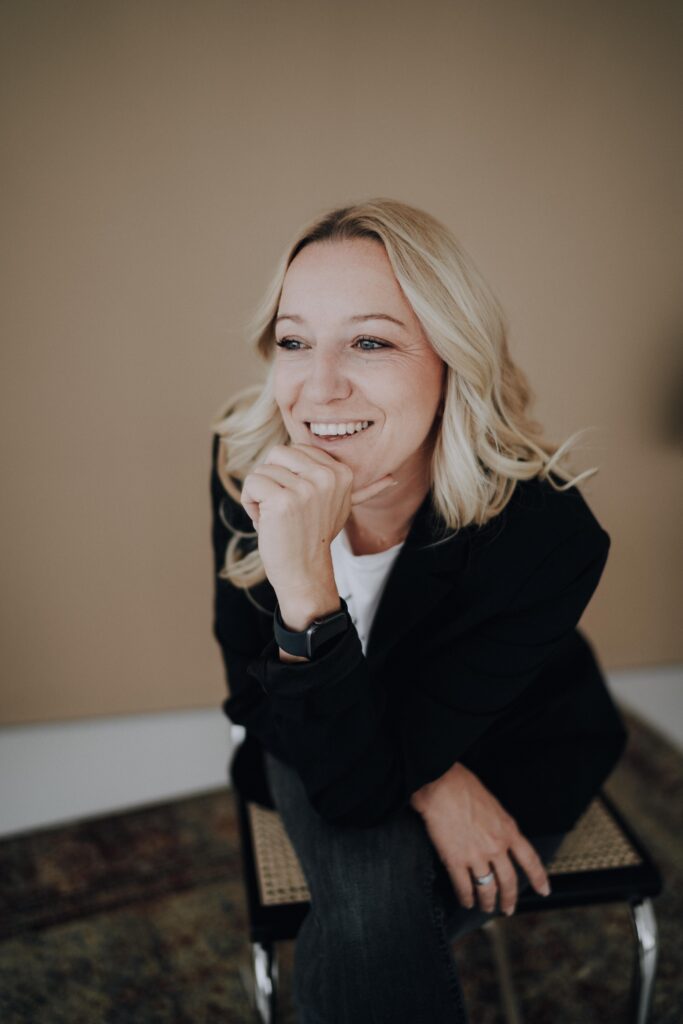 Businessportrait, Brandingportraits, Businesshooting, Portfolioshooting, Sabrinasküchenreich, Striwa, Tageslichtstudio, Lichtenfels